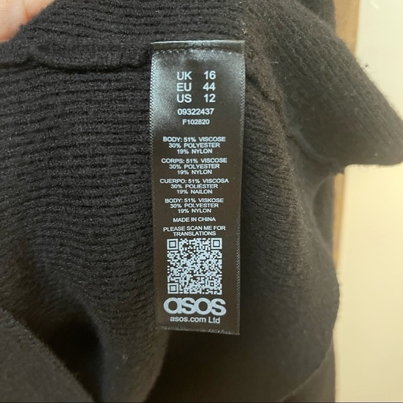 ASOS Sweater Black V‎ Neck Drop Shoulders Fitted Cuffs Witchy Grunge Sz 12 - Picture 5 of 5